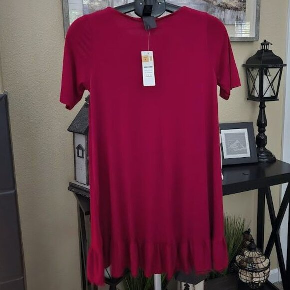 NWT Agnes & Dora sz small red ruffled bottom tunic / dress - Picture 2 of 3